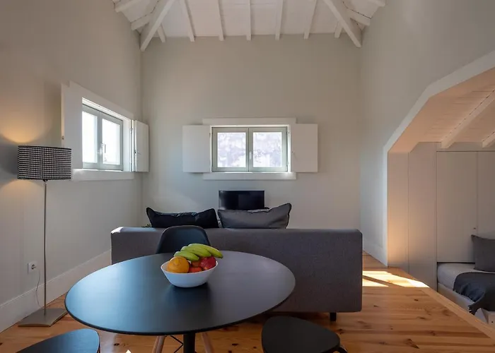 Oporto Rooftop Studio By Vacationy